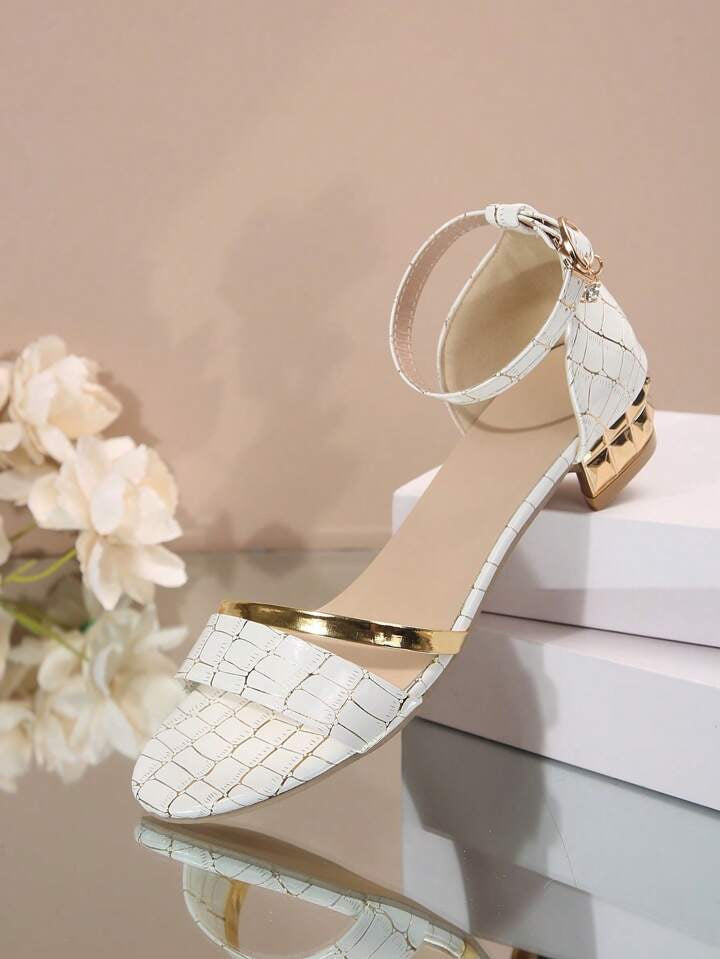 Riemensandalen mit blockabsatz und knöchelverschluss