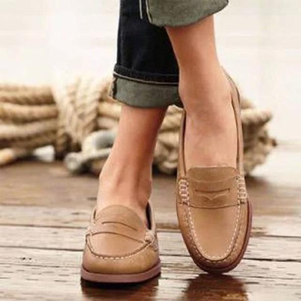 Klassische Damen-Loafer aus Glattleder mit flacher Sohle