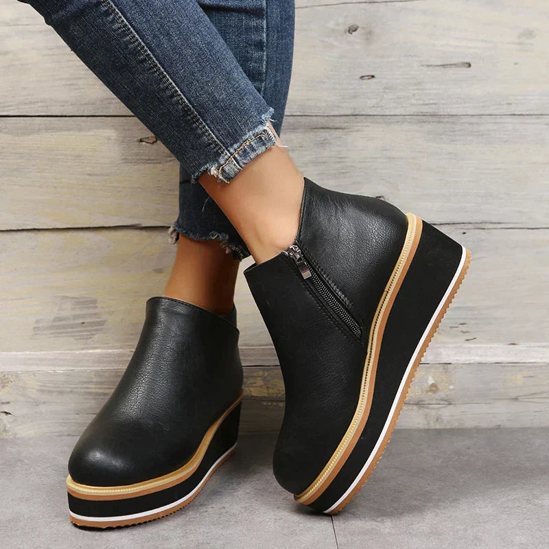 Damen-Stiefelette mit Plateausohle und Reißverschluss