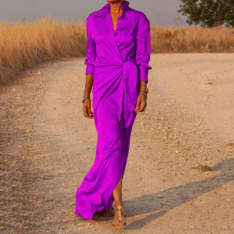 Elegantes Wickelkleid mit Kragen in Maxi-Länge