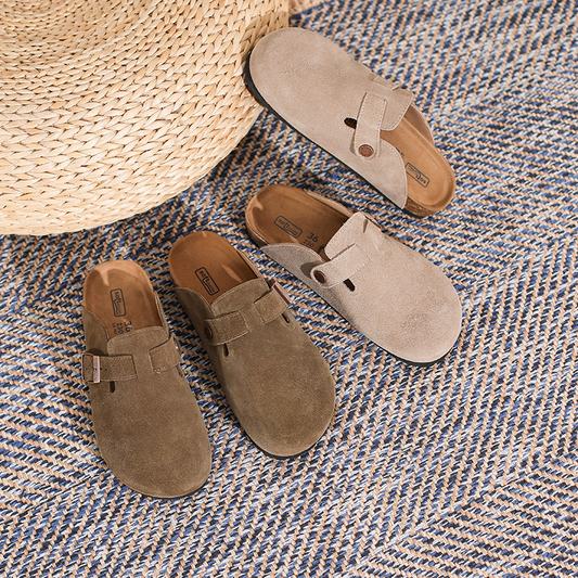 Clogs mit verstellriemen und wildlederoptik