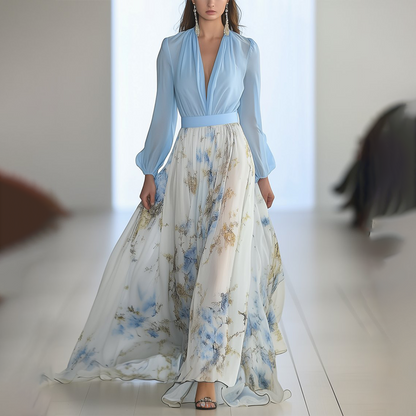 Chiffonkleid mit langen Ärmeln und plissiertem rock