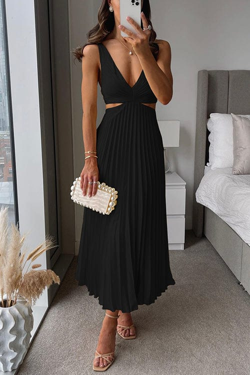 Plissiertes Midikleid mit Cut-Out und V-Ausschnitt