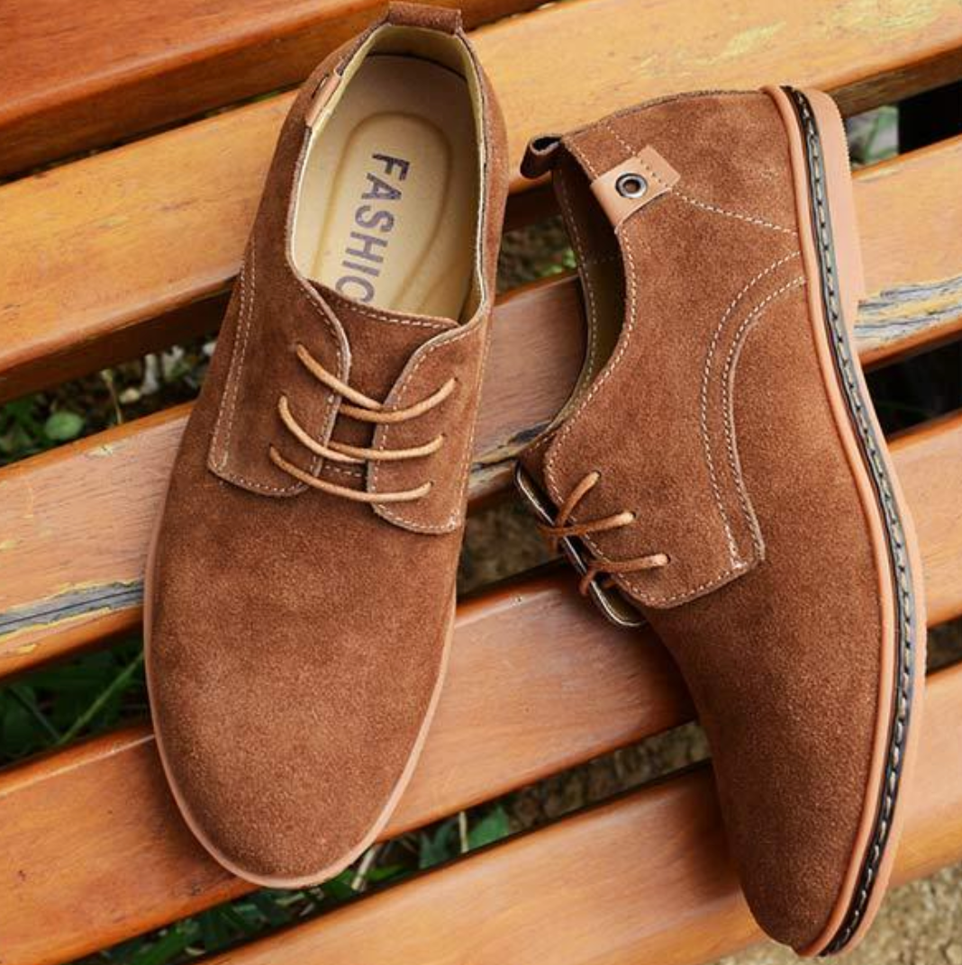 Elegante Herren-Wildleder-Schnürschuhe