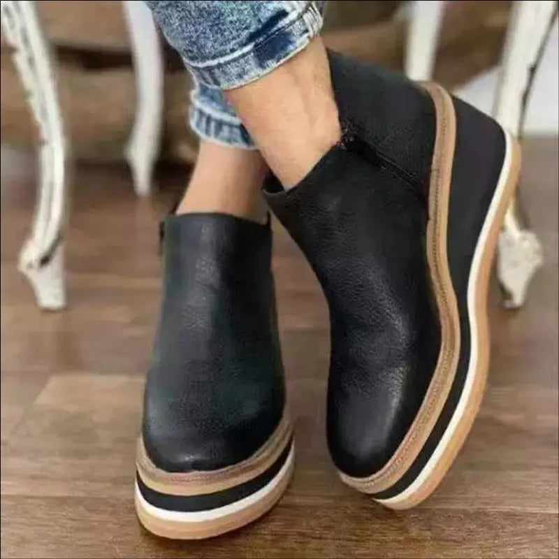 Damen-Stiefelette mit Plateausohle und Reißverschluss