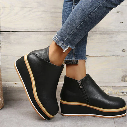 Damen-Stiefelette mit Plateausohle und Reißverschluss