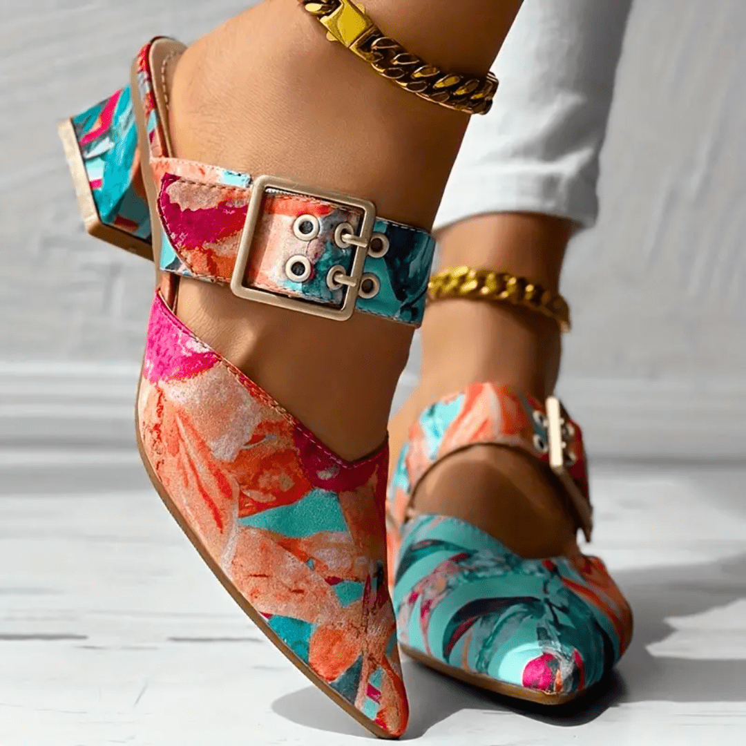 Modische Damen-Mules mit Blockabsatz und floralem Muster