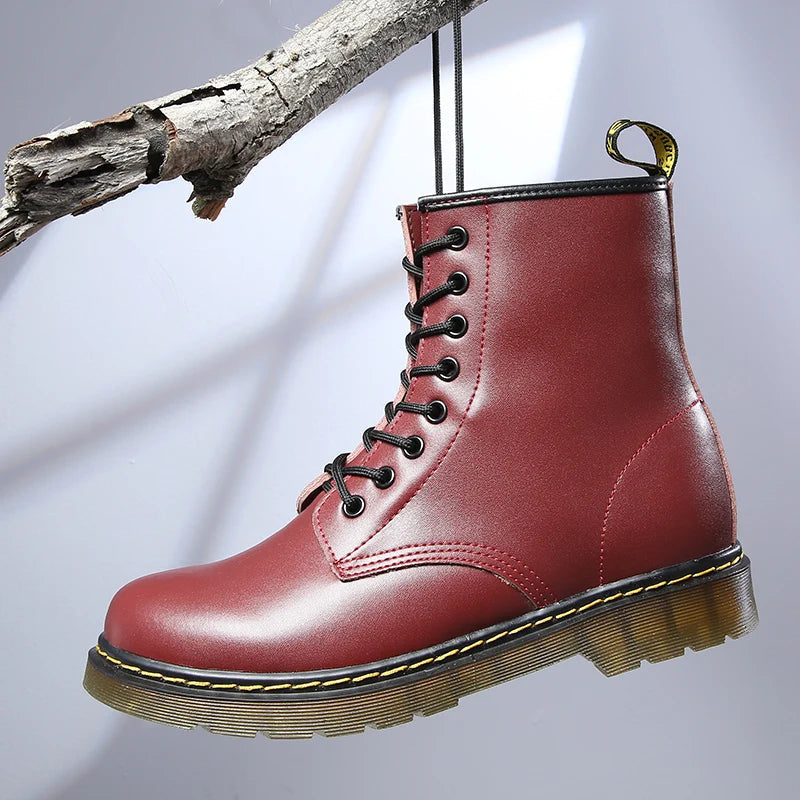Unisex-Schnürstiefel im Combat-Stil mit dicker Sohle