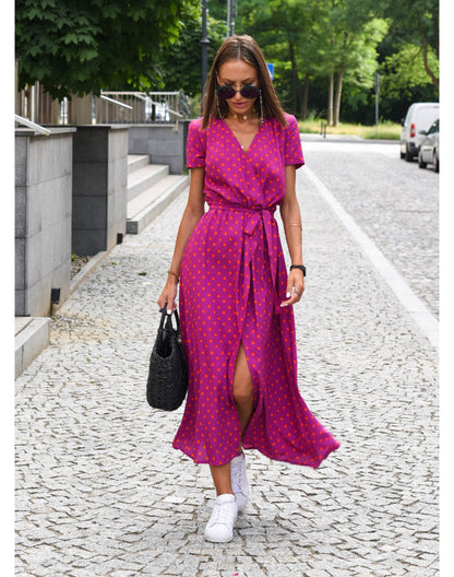 Kurzärmliges Maxikleid mit Gürtel und floralem Print
