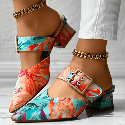 Modische Damen-Mules mit Blockabsatz und floralem Muster