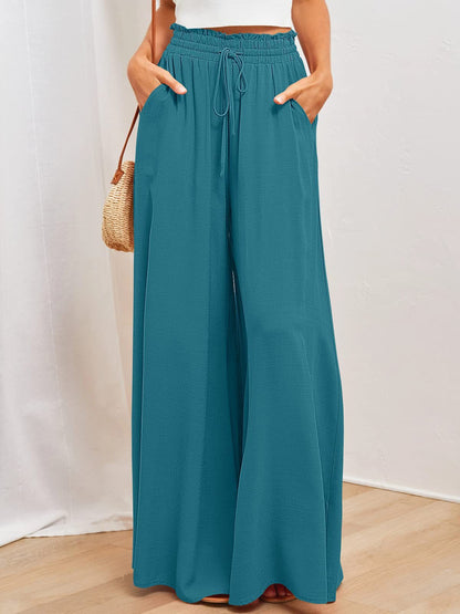 Mira | Fließende High-Waist-Hose mit weitem Bein und Bindegürtel für Damen