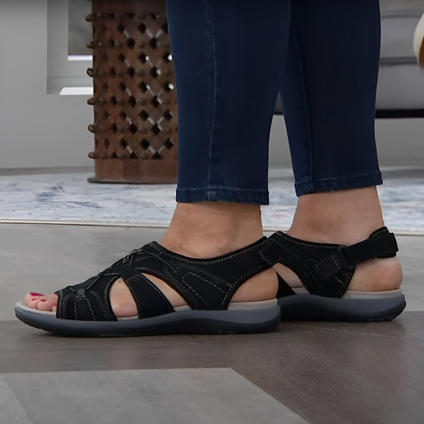 Trekkingsandalen mit elastikband und komfortsohle