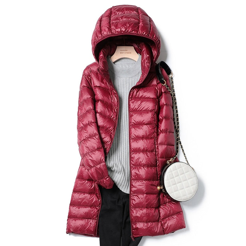 Clara - Damen Daunenjacke mit Kapuze und Reißverschluss