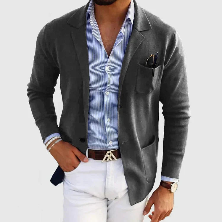 Herrenblazer mit Reverskragen und Brusttasche